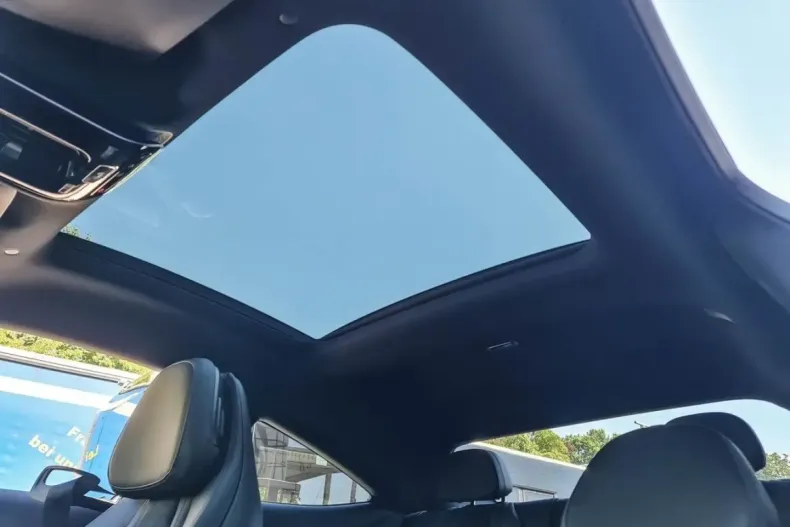 Mercedes-Benz CLE 200 din 2024 cu 8.885 km - oferta MER166812 - foto 9