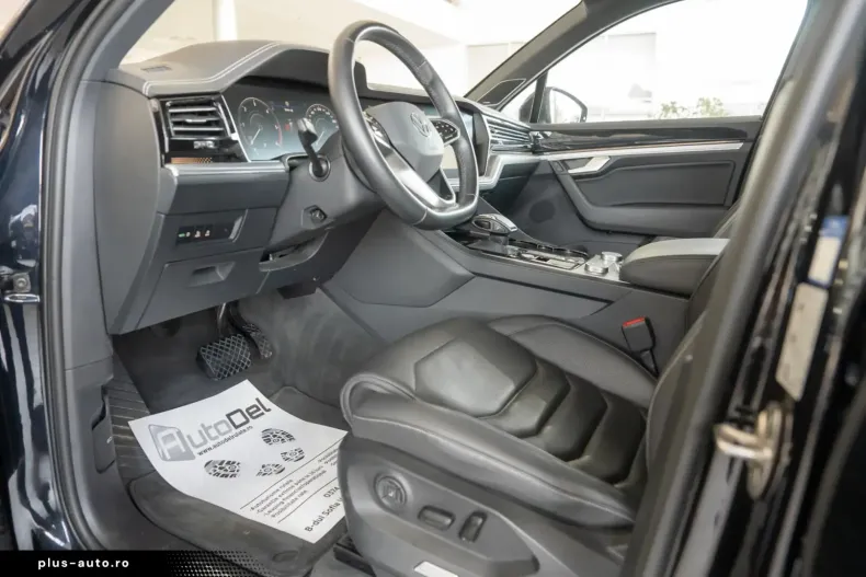 Volkswagen Touareg din 2022 cu 74.248 km - oferta VOL166813 - foto 10