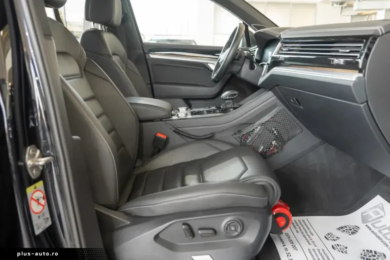 Volkswagen Touareg din 2022 cu 74.248 km - oferta VOL166813 - foto 20