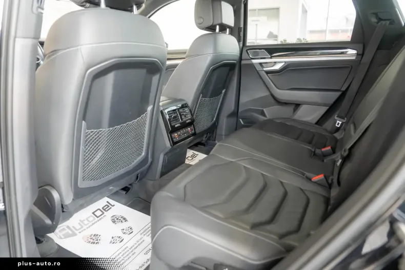 Volkswagen Touareg din 2022 cu 74.248 km - oferta VOL166813 - foto 21