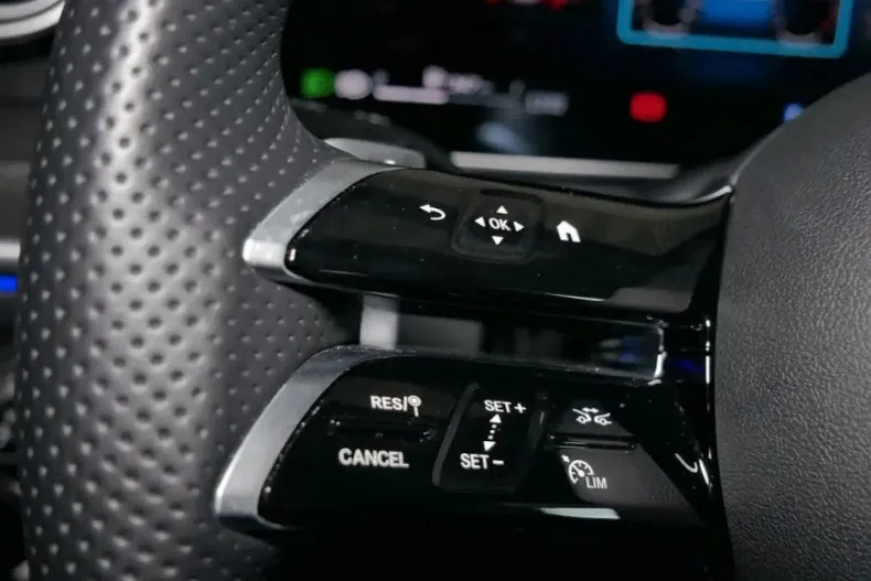 Mercedes-Benz CLE 180 din 2025 cu 11.533 km - oferta MER166826 - foto 18