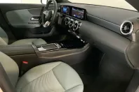 Mercedes-Benz CLA 180 din 2024 cu 9.157 km - oferta MER166834 - foto 11