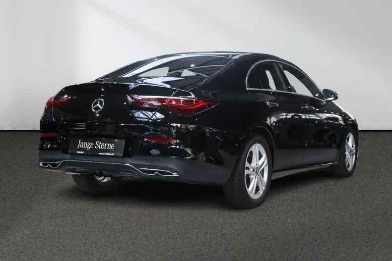 Mercedes-Benz CLA 180 din 2024 cu 17.364 km - oferta MER166835 - foto 2