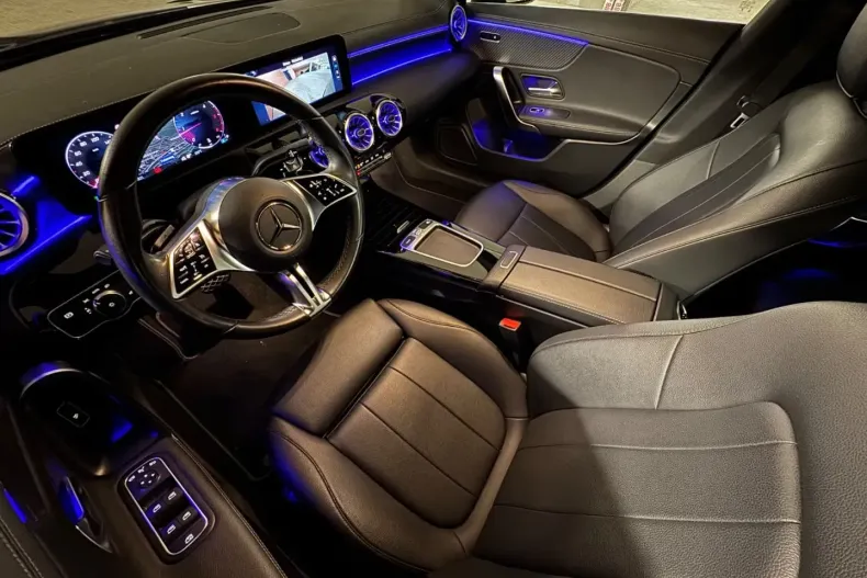 Mercedes-Benz CLA 180 din 2024 cu 60.000 km - oferta MER166836 - foto 6