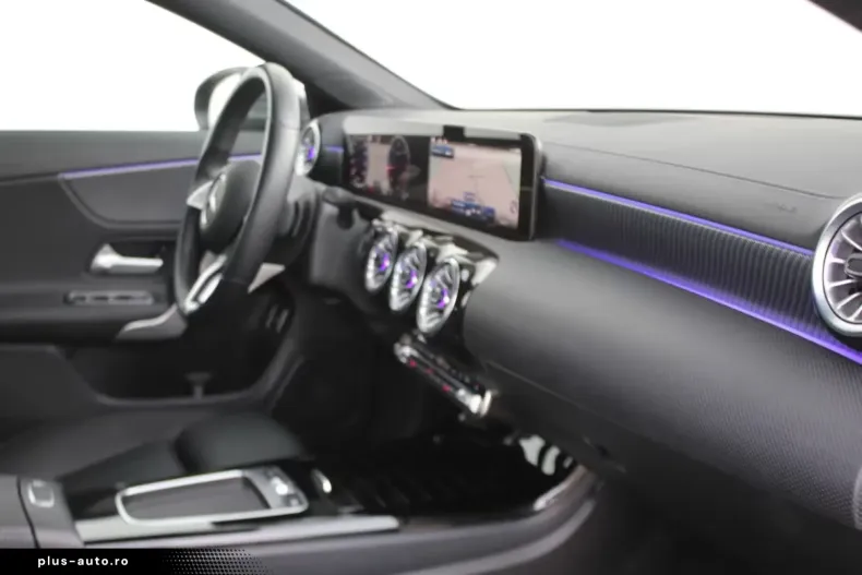 Mercedes-Benz CLA 180 din 2024 cu 44.000 km - oferta MER166839 - foto 10