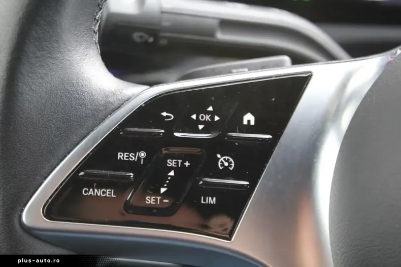Mercedes-Benz CLA 180 din 2024 cu 44.000 km - oferta MER166839 - foto 22