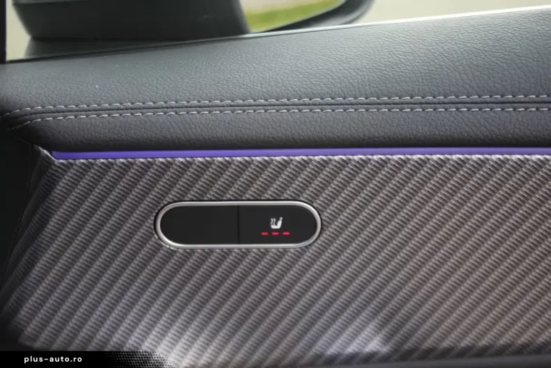 Mercedes-Benz CLA 180 din 2024 cu 44.000 km - oferta MER166839 - foto 37