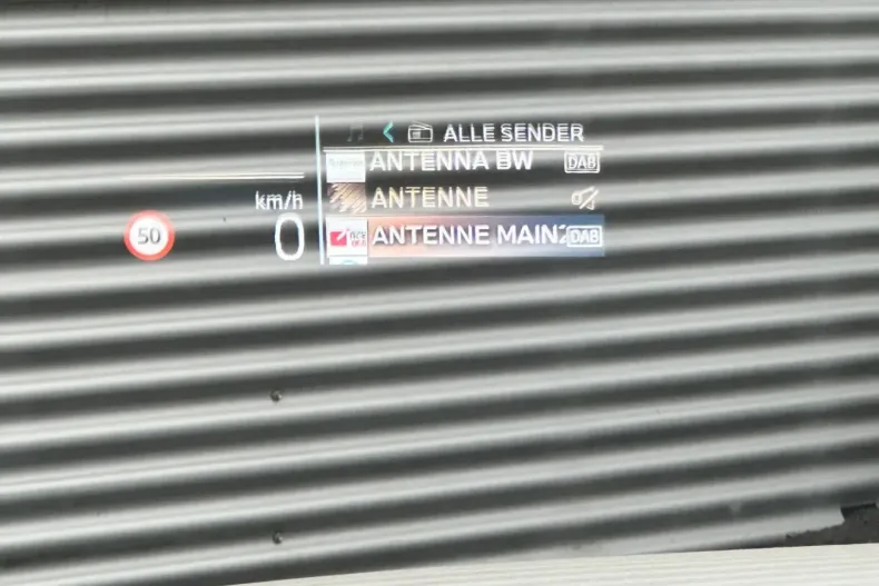 BMW X2 din 2024 cu 8.300 km - oferta BMW166855 - foto 12