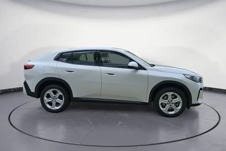 BMW X2 din 2024 cu 8.946 km - oferta BMW166856 - foto 5