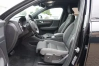 Volvo XC40 din 2022 cu 46.800 km - oferta VOL166865 - foto 8