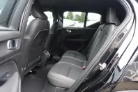 Volvo XC40 din 2022 cu 46.800 km - oferta VOL166865 - foto 9