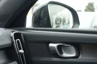 Volvo XC40 din 2022 cu 46.800 km - oferta VOL166865 - foto 14