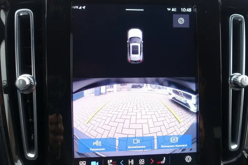 Volvo XC40 din 2022 cu 46.800 km - oferta VOL166865 - foto 20