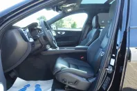 Volvo XC60 din 2024 cu 19.586 km - oferta VOL166866 - foto 8