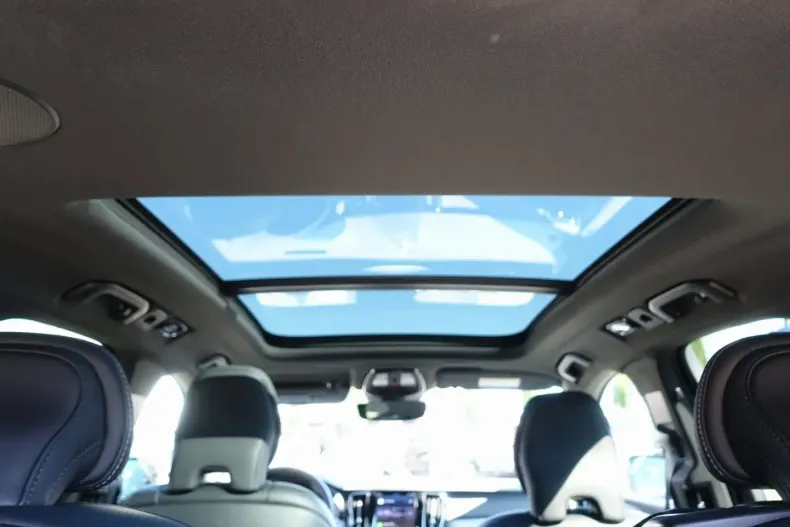 Volvo XC60 din 2024 cu 19.586 km - oferta VOL166866 - foto 19