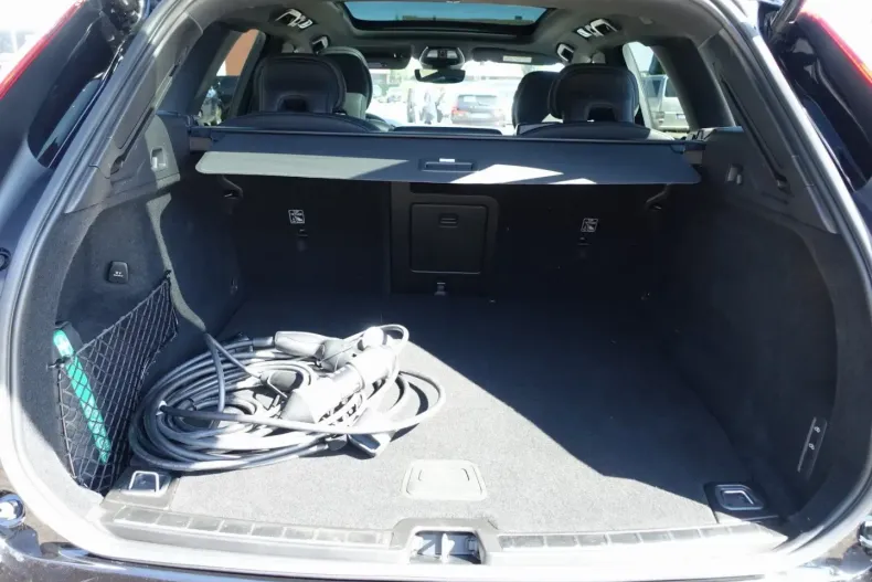 Volvo XC60 din 2024 cu 19.586 km - oferta VOL166866 - foto 26