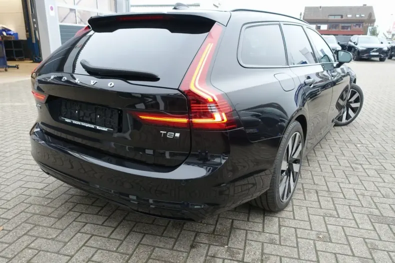 Volvo V90 din 2025 cu 13.600 km - oferta VOL166867 - foto 3