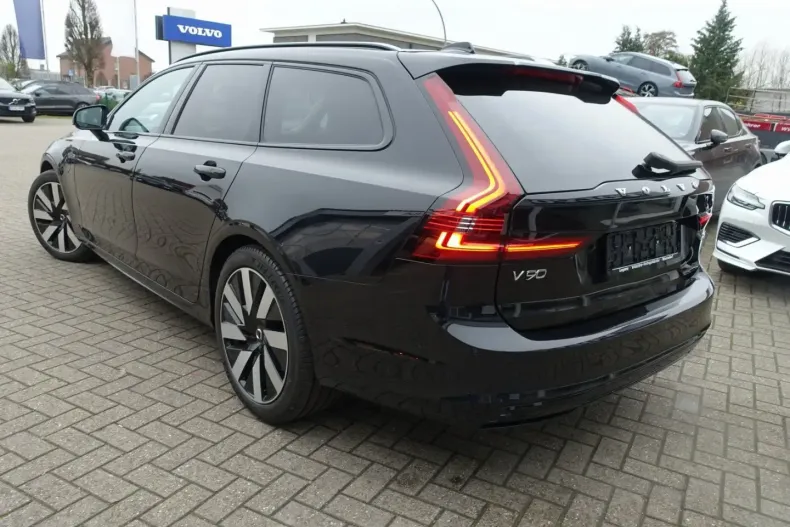 Volvo V90 din 2025 cu 13.600 km - oferta VOL166867 - foto 5