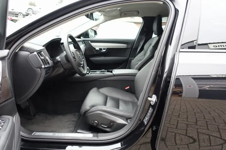 Volvo V90 din 2025 cu 13.600 km - oferta VOL166867 - foto 8