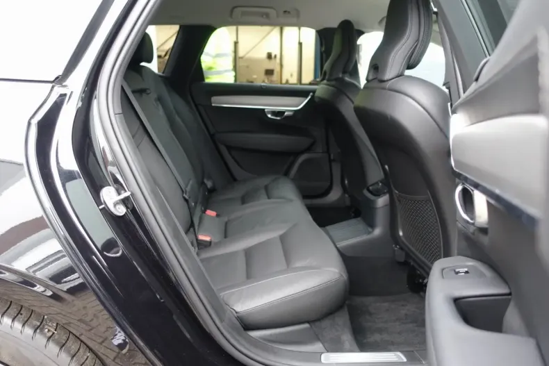 Volvo V90 din 2025 cu 13.600 km - oferta VOL166867 - foto 11