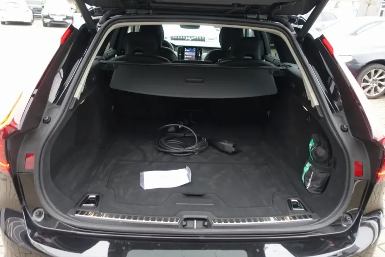 Volvo V90 din 2025 cu 13.600 km - oferta VOL166867 - foto 23