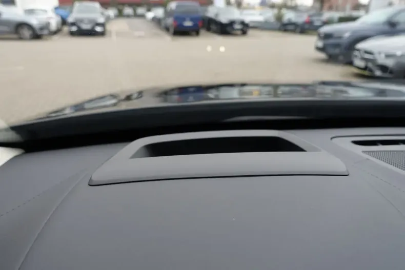 Volvo XC90 din 2024 cu 9.080 km - oferta VOL166868 - foto 16