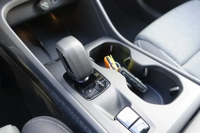 Volvo XC40 din 2024 cu 9.450 km - oferta VOL166871 - foto 16