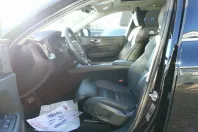 Volvo XC60 din 2023 cu 47.800 km - oferta VOL166872 - foto 8