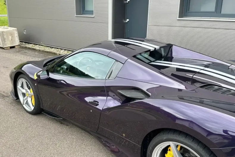 Ferrari F8 din 2023 cu 5.300 km - oferta FER166876 - foto 10