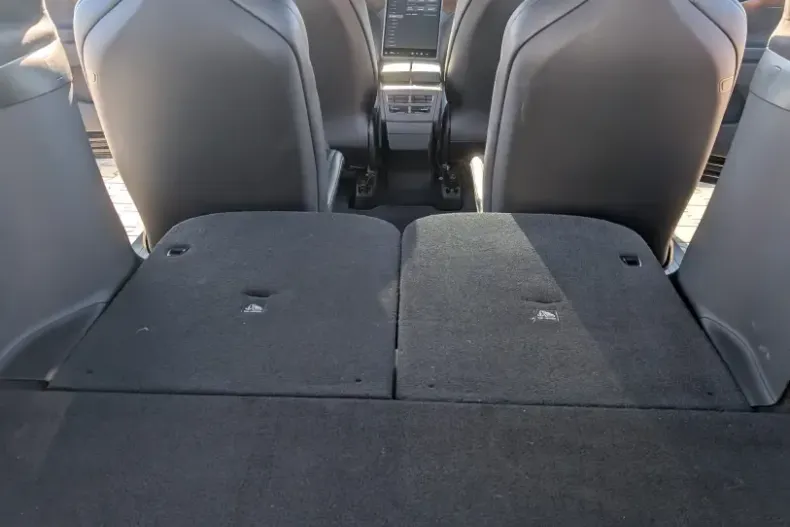 Tesla Model X din 2021 cu 45.000 km - oferta TES166877 - foto 1