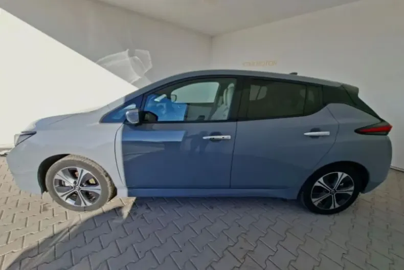 Nissan Leaf din 2021 cu 8.954 km - oferta NIS166880 - foto 3