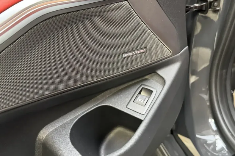 BMW M3 din 2024 cu 16.850 km - oferta BMW166898 - foto 18