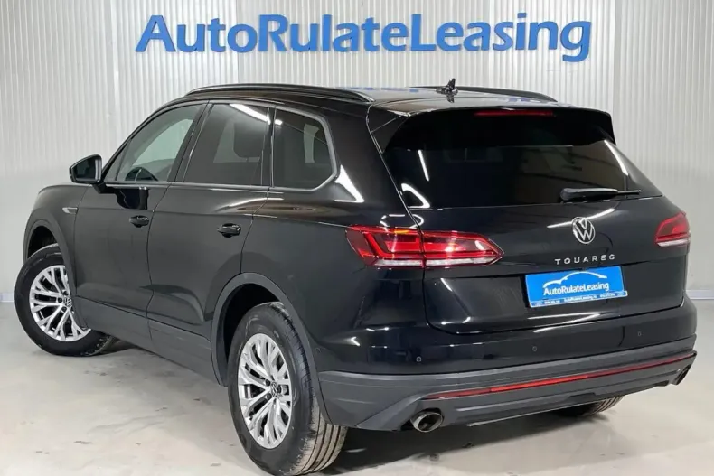 Volkswagen Touareg din 2021 cu 125.182 km - oferta VOL166903 - foto 4
