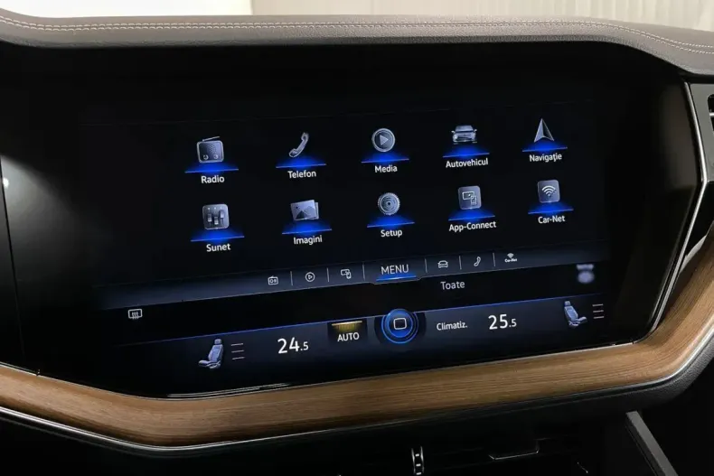 Volkswagen Touareg din 2021 cu 125.182 km - oferta VOL166903 - foto 21