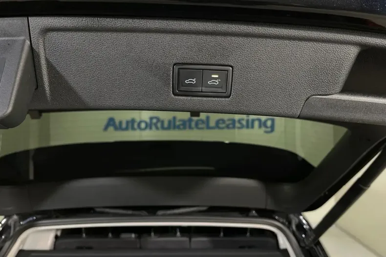 Volkswagen Touareg din 2021 cu 125.182 km - oferta VOL166903 - foto 23