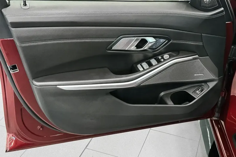 BMW M3 din 2024 cu 48.653 km - oferta BMW166908 - foto 19