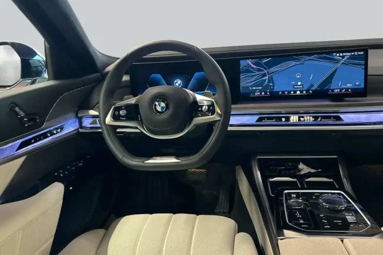 BMW 740 din 2024 cu 8.718 km - oferta BMW166918 - foto 12