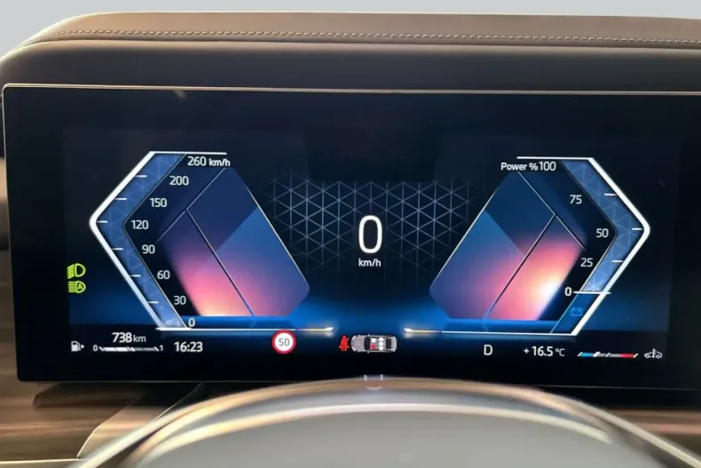 BMW 740 din 2024 cu 8.718 km - oferta BMW166918 - foto 13