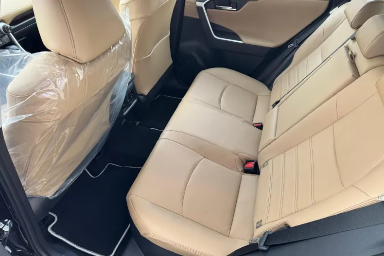 Toyota RAV4 din 2025 cu 10 km - oferta TOY166927 - foto 6