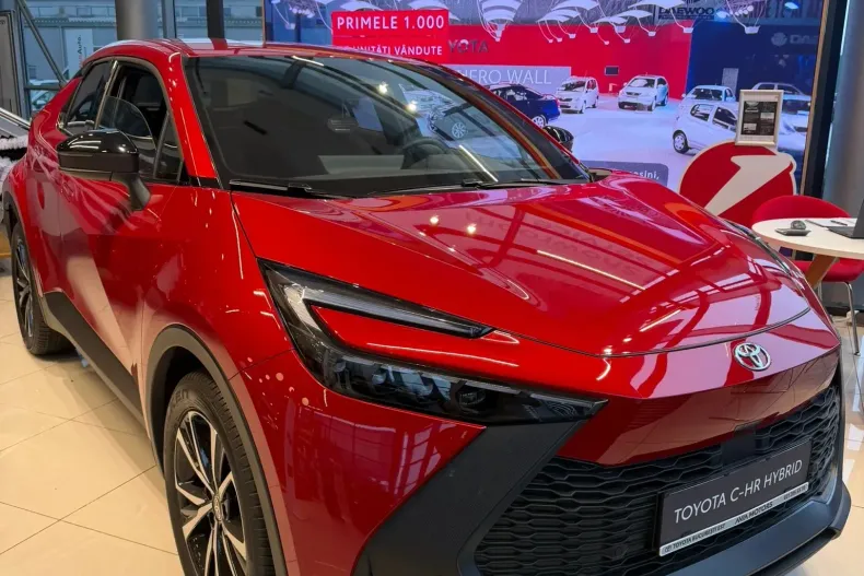 Toyota C-HR din 2025 cu 5 km - oferta TOY166930 - foto 1