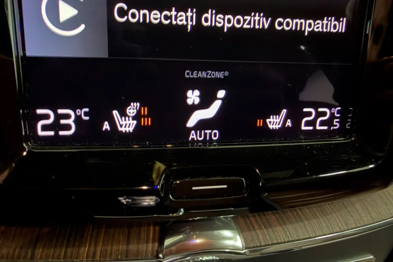 Volvo XC60 din 2021 cu 100.000 km - oferta VOL166932 - foto 17