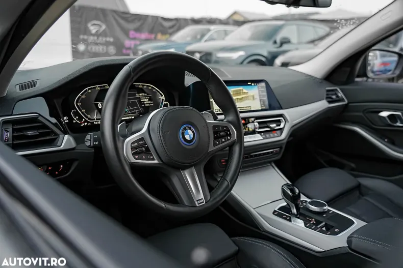 BMW Seria 3 din 2021 cu 95.700 km - oferta BMW166937 - foto 4