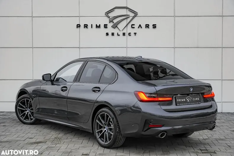 BMW Seria 3 din 2021 cu 95.700 km - oferta BMW166937 - foto 6