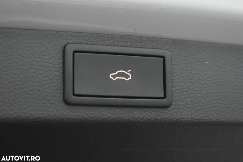 Skoda Karoq din 2024 cu 25.621 km - oferta SKO166940 - foto 27