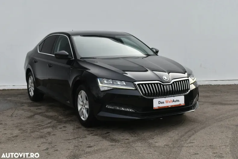 Skoda Superb din 2023 cu 65.869 km - oferta SKO166943 - foto 2