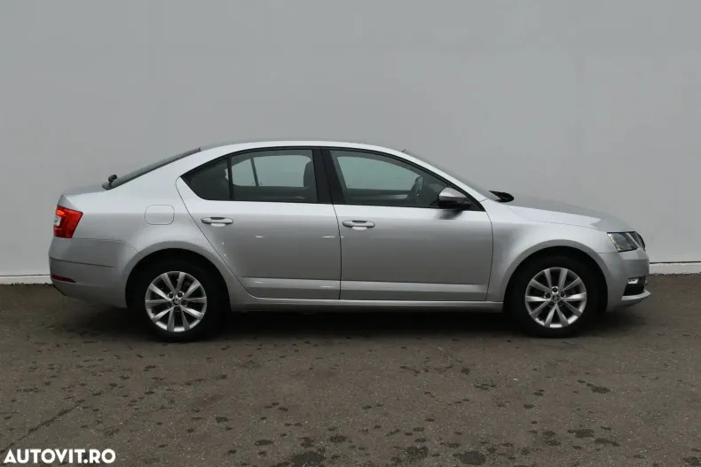 Skoda Octavia din 2019 cu 95.074 km - oferta SKO166944 - foto 8