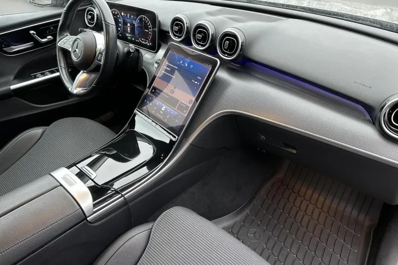 Mercedes-Benz C din 2023 cu 32.475 km - oferta MER166948 - foto 13