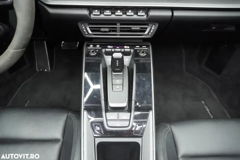 Porsche 911 din 2021 cu 57.000 km - oferta POR166950 - foto 35