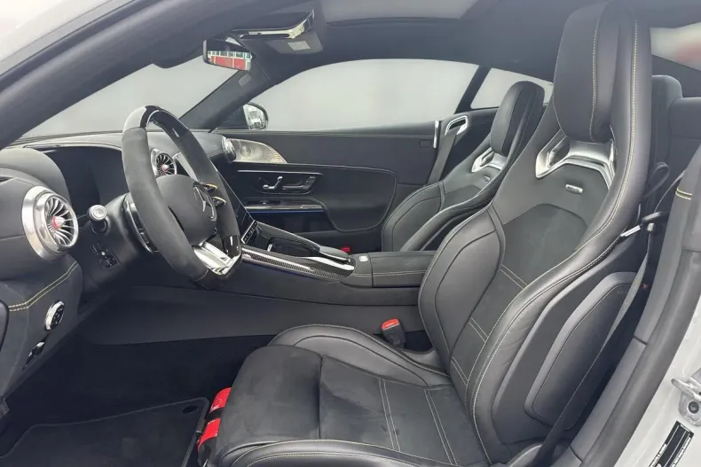 Mercedes-Benz AMG GT din 2025 cu 5.260 km - oferta MER166952 - foto 9