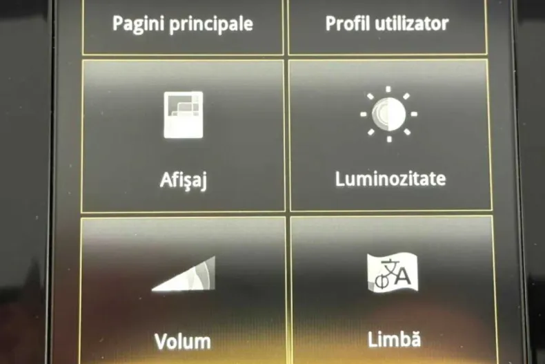 Renault Espace din 2019 cu 163.000 km - oferta REN166955 - foto 39